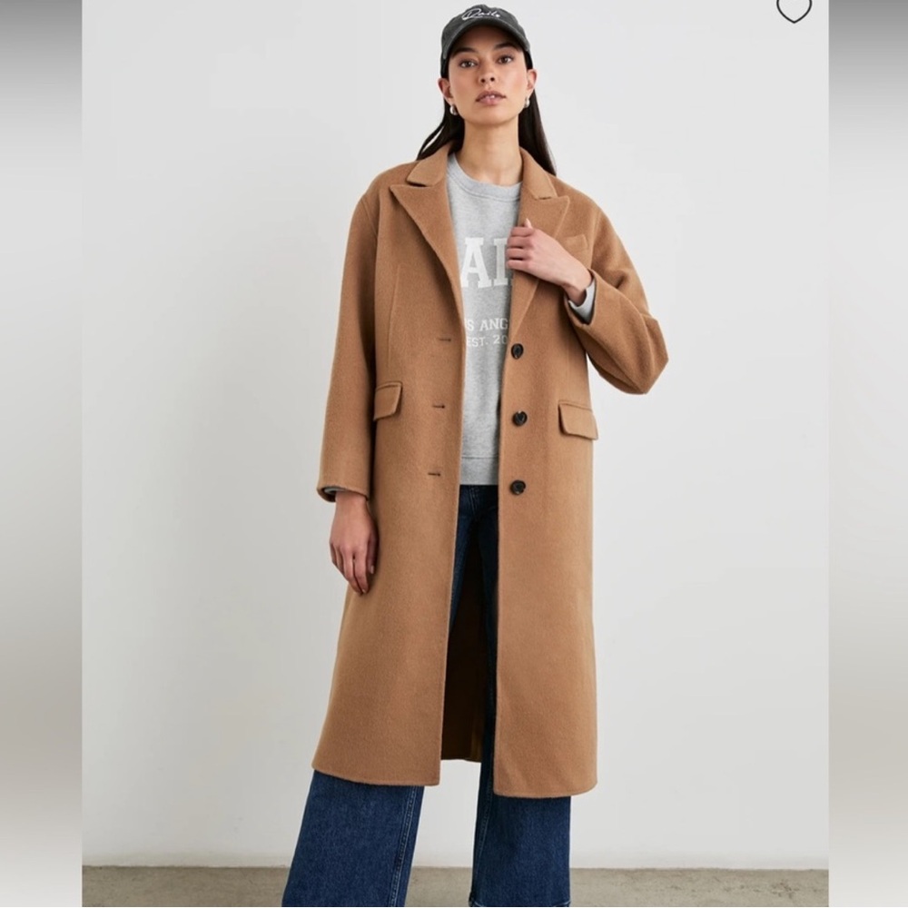 Rails Gallery Coat in Camel - Picture 2 of 9